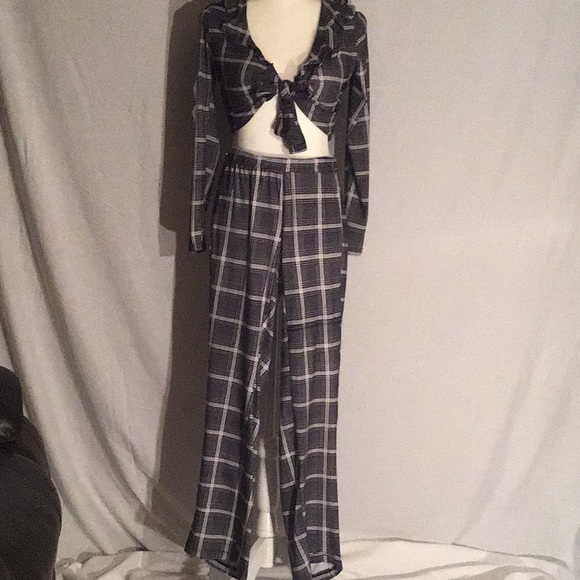 New HOT KISSES  pant suit - Picture 9 of 15